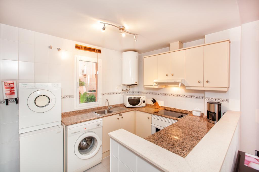 2035-Lovely 1 Bedrooms Sea View Apartment Manilva Zewnętrze zdjęcie